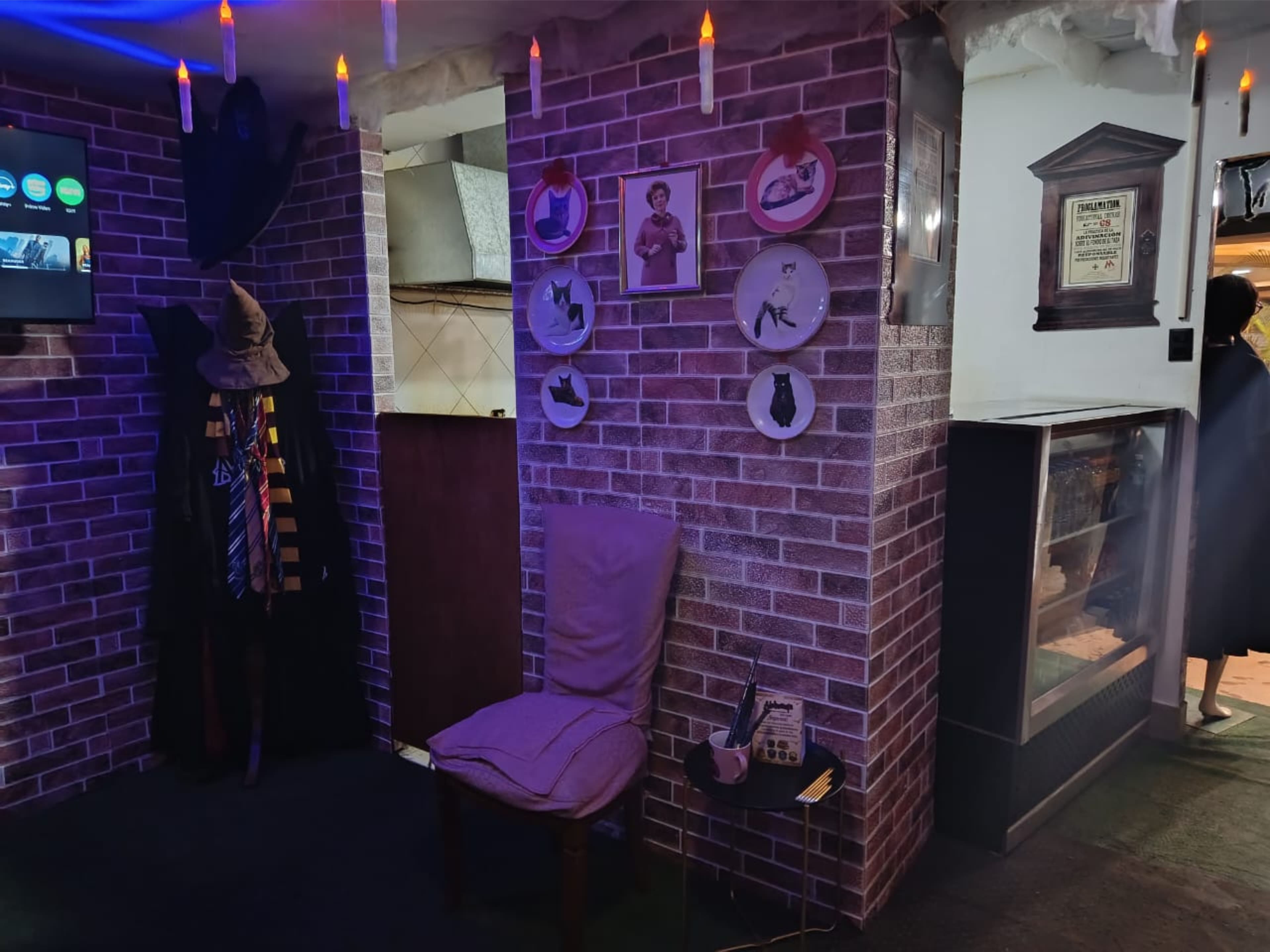 Alohomora Cafe Lounge 3