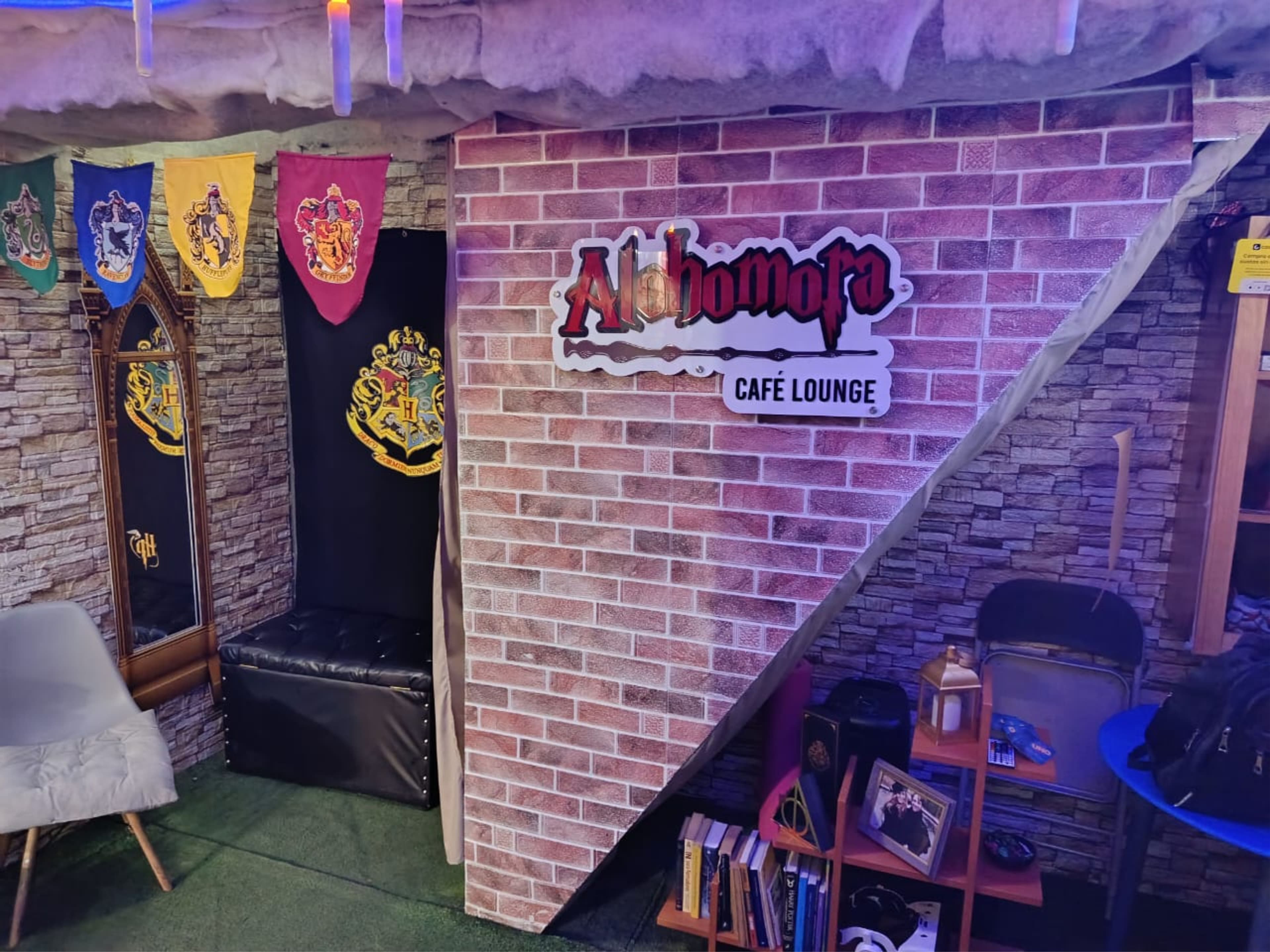 Alohomora Cafe Lounge 4